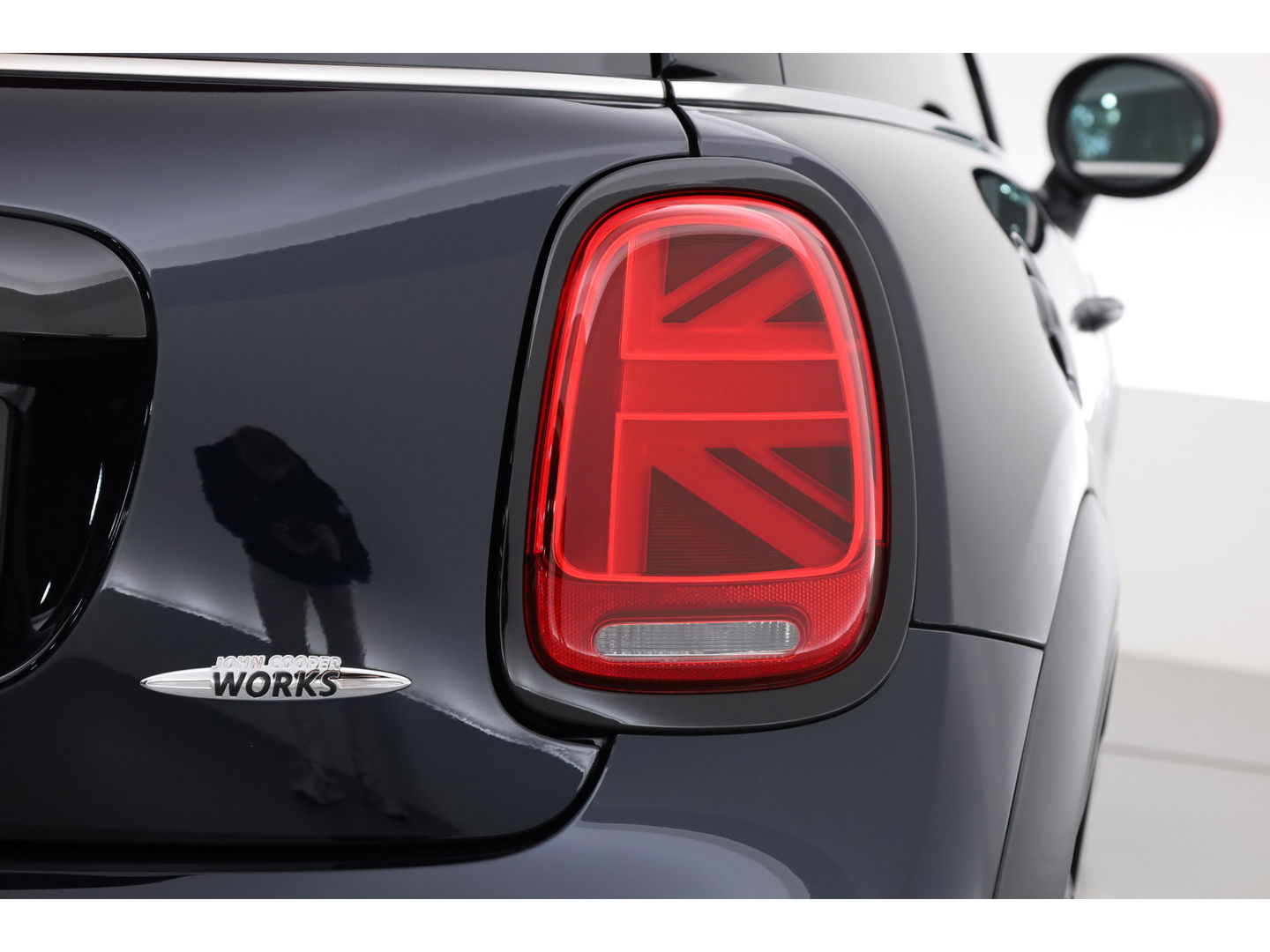 MINI Mini 2.0 John Cooper Works JCW Pack 230pk | Pano | HUD | Harman Kardon | Adapt. Cruise | Stoel- Stuurverw. | Camera