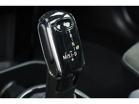 MINI Mini 2.0 John Cooper Works JCW Pack 230pk | Pano | HUD | Harman Kardon | Adapt. Cruise | Stoel- Stuurverw. | Camera