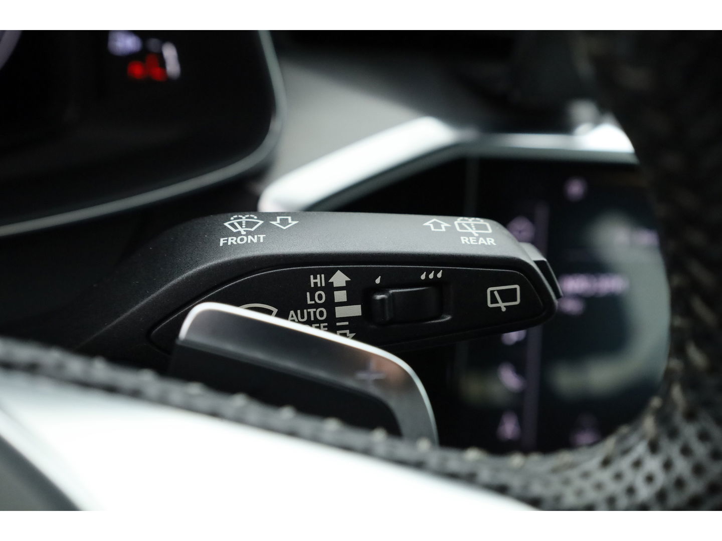 Audi A6 Avant 40 TDI quattroS Line | Elek. Trekhaak | Standkachel | Adapt. Cruise | 360cam | 2000kg Trekgewicht