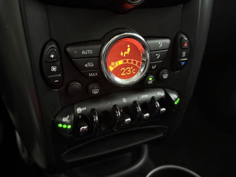 MINI Countryman 1.6 Cooper S ALL4 Chili | 191PK | LED | Clima | Cruise | Navi | Parkeersens. | Stoelverw.