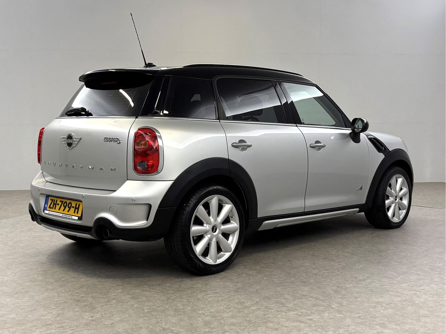 MINI Countryman 1.6 Cooper S ALL4 Chili | 191PK | LED | Clima | Cruise | Navi | Parkeersens. | Stoelverw.