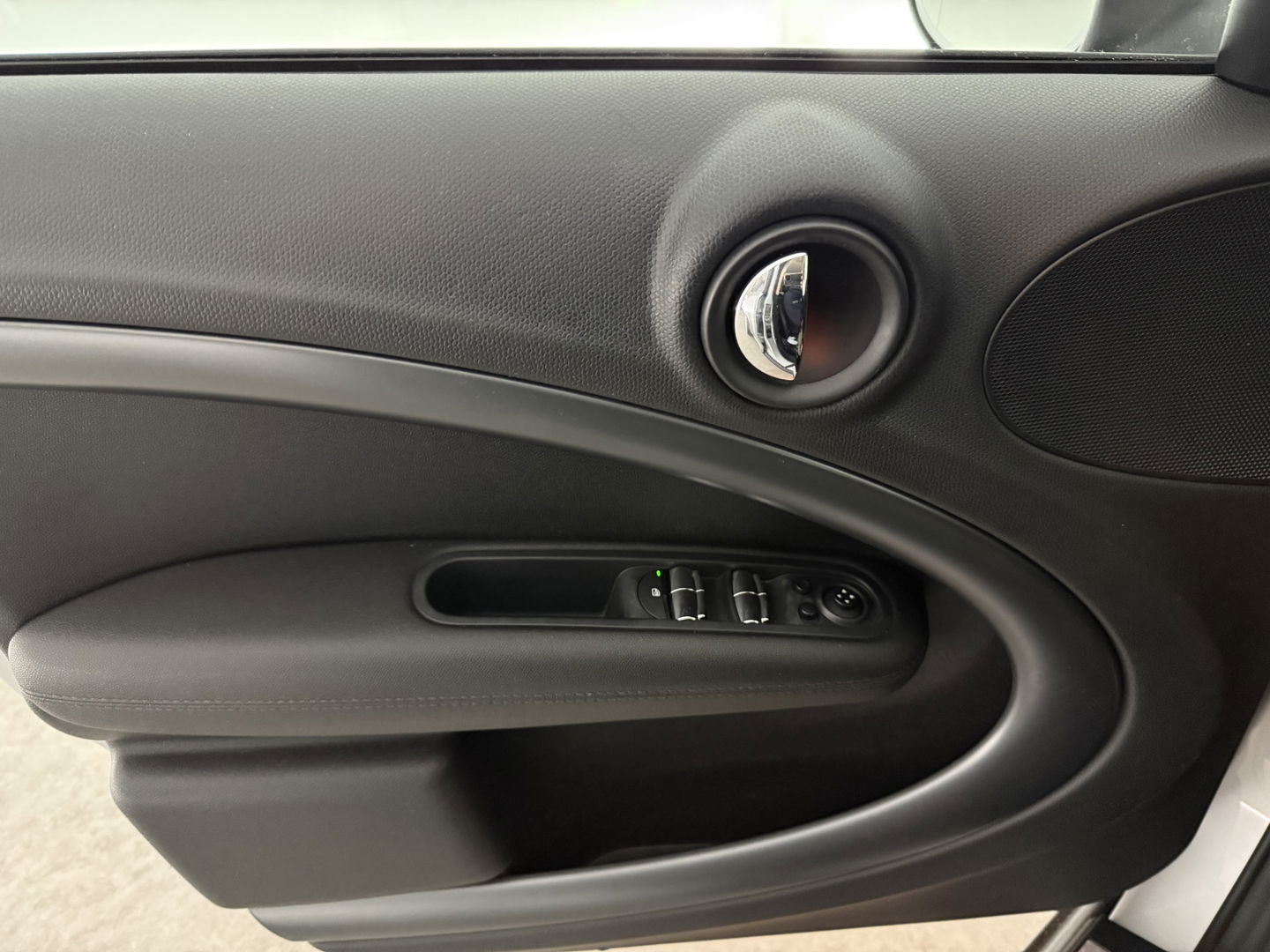 MINI Countryman 1.6 Cooper S ALL4 Chili | 191PK | LED | Clima | Cruise | Navi | Parkeersens. | Stoelverw.