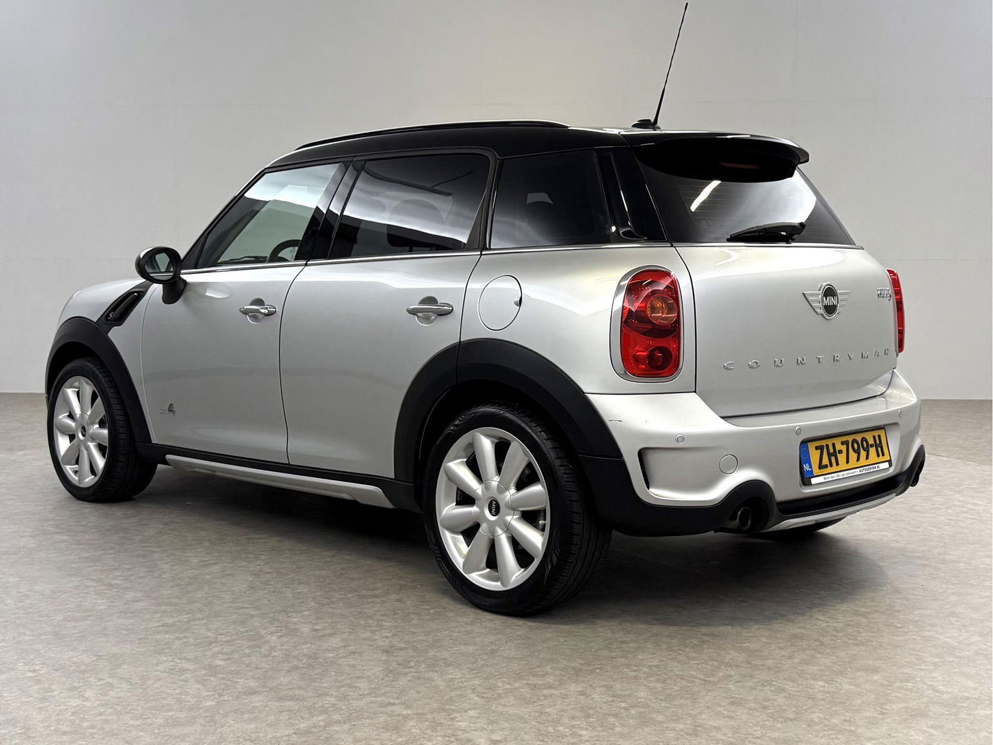 MINI Countryman 1.6 Cooper S ALL4 Chili | 191PK | LED | Clima | Cruise | Navi | Parkeersens. | Stoelverw.