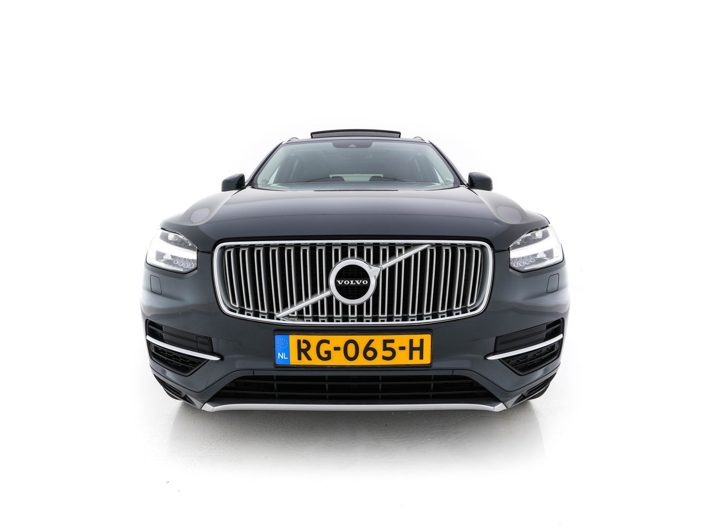 Volvo XC90 2.0 T8 Twin Engine Inscription AWD { 7-Pers } (INCL-BTW) Aut. *PANO | NAPPA-LEATHER | FULL-LED | MEMORY-PACK | KEYLESS | DAB | NAVI-FULLMAP | CAMERA | DIGI-COCKPIT | SPORT-SEATS | 22"ALU*
