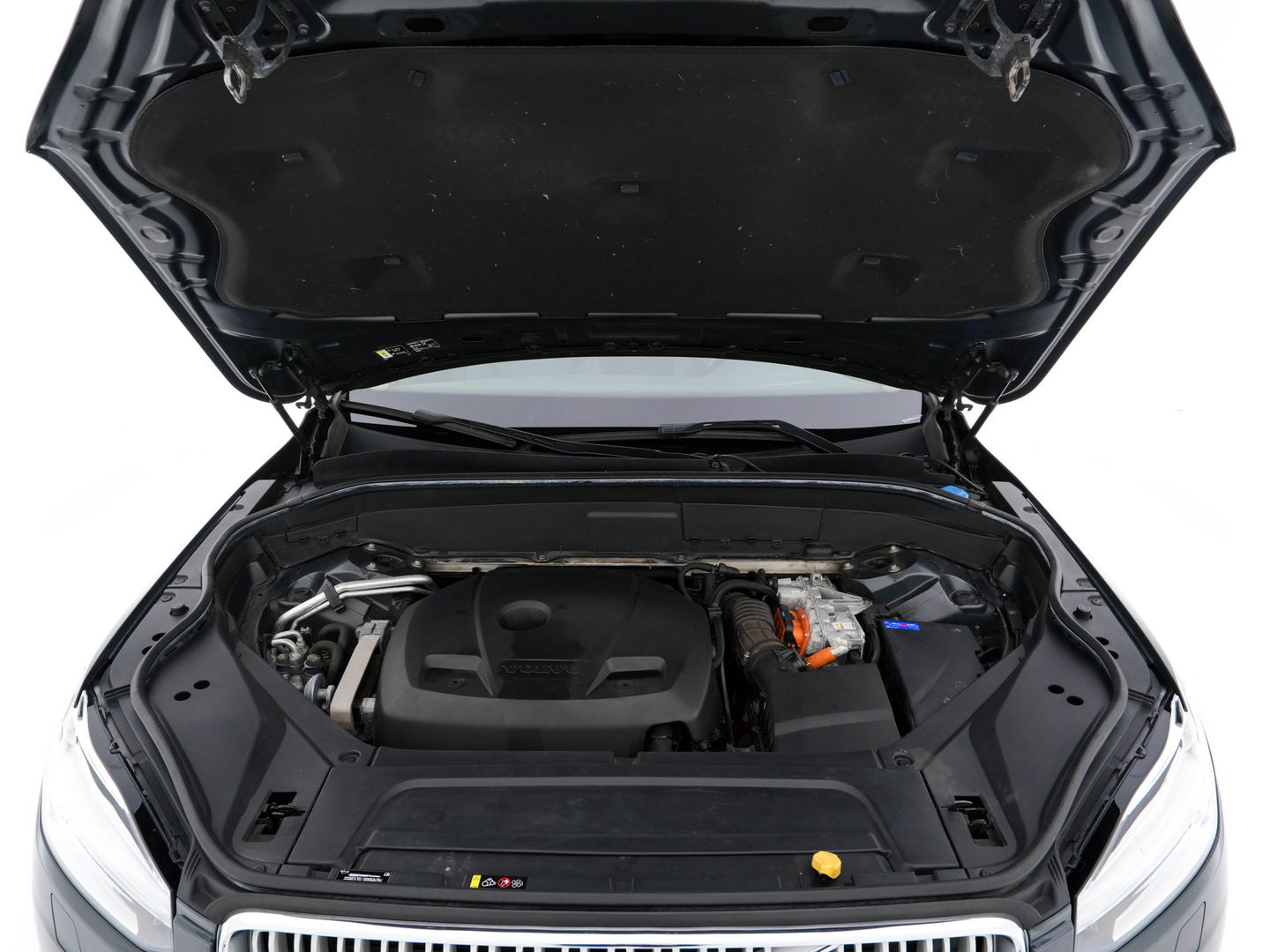 Volvo XC90 2.0 T8 Twin Engine Inscription AWD { 7-Pers } (INCL-BTW) Aut. *PANO | NAPPA-LEATHER | FULL-LED | MEMORY-PACK | KEYLESS | DAB | NAVI-FULLMAP | CAMERA | DIGI-COCKPIT | SPORT-SEATS | 22"ALU*