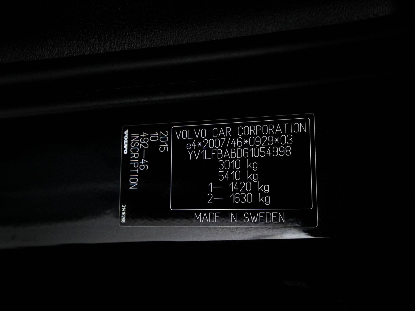 Volvo XC90 2.0 T8 Twin Engine Inscription AWD { 7-Pers } (INCL-BTW) Aut. *PANO | NAPPA-LEATHER | FULL-LED | MEMORY-PACK | KEYLESS | DAB | NAVI-FULLMAP | CAMERA | DIGI-COCKPIT | SPORT-SEATS | 22"ALU*