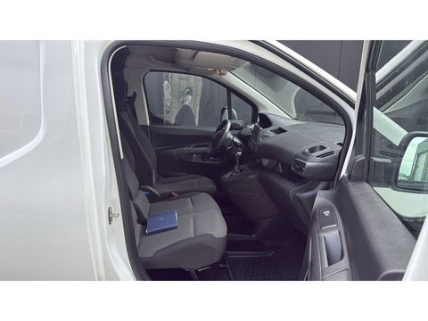Peugeot Partner 1.2 Airco 3 Persoons Benzine