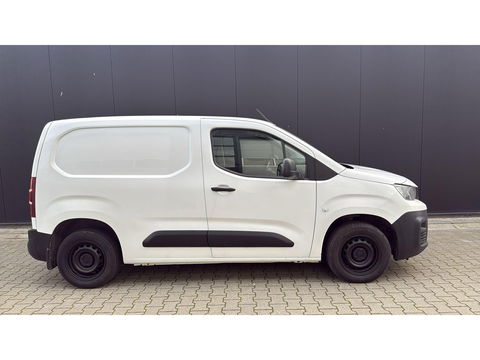 Peugeot Partner 1.2 Airco 3 Persoons Benzine