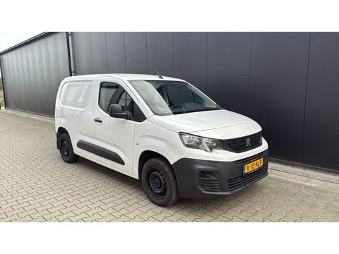 Peugeot Partner 1.2 Airco 3 Persoons Benzine