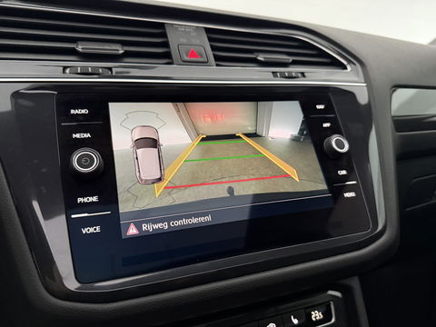 Volkswagen Tiguan Allspace 1.5 TSI R-Line 7p. | Pano | Massage | Virtual | Camera | Trekh. | Carplay | Adaptive Cruise | Keyless | NAP