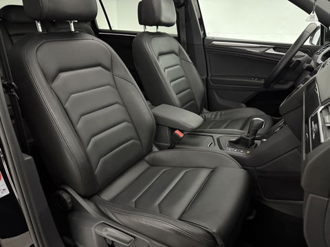 Volkswagen Tiguan Allspace 1.5 TSI R-Line 7p. | Pano | Massage | Virtual | Camera | Trekh. | Carplay | Adaptive Cruise | Keyless | NAP