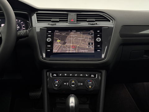 Volkswagen Tiguan Allspace 1.5 TSI R-Line 7p. | Pano | Massage | Virtual | Camera | Trekh. | Carplay | Adaptive Cruise | Keyless | NAP