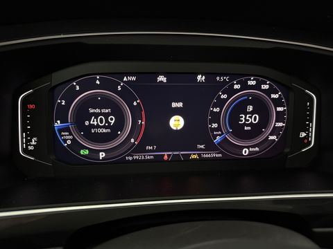 Volkswagen Tiguan Allspace 1.5 TSI R-Line 7p. | Pano | Massage | Virtual | Camera | Trekh. | Carplay | Adaptive Cruise | Keyless | NAP