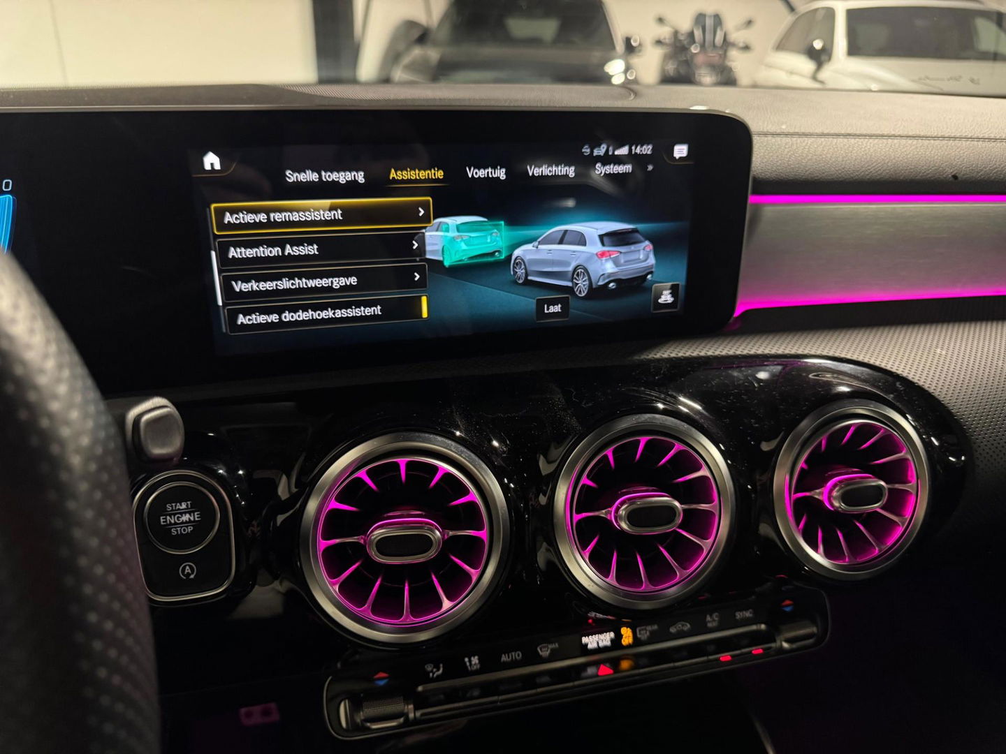 Mercedes-Benz A-Klasse AMG 35 4MATIC Edition 1 PANO KEYLESS