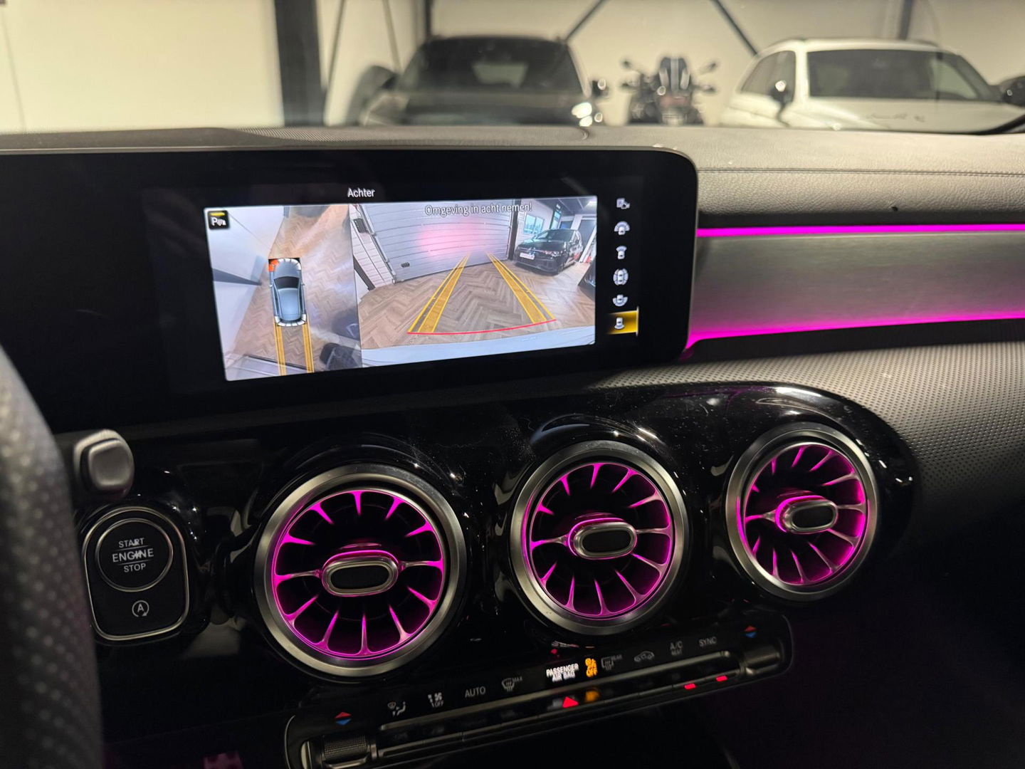 Mercedes-Benz A-Klasse AMG 35 4MATIC Edition 1 PANO KEYLESS