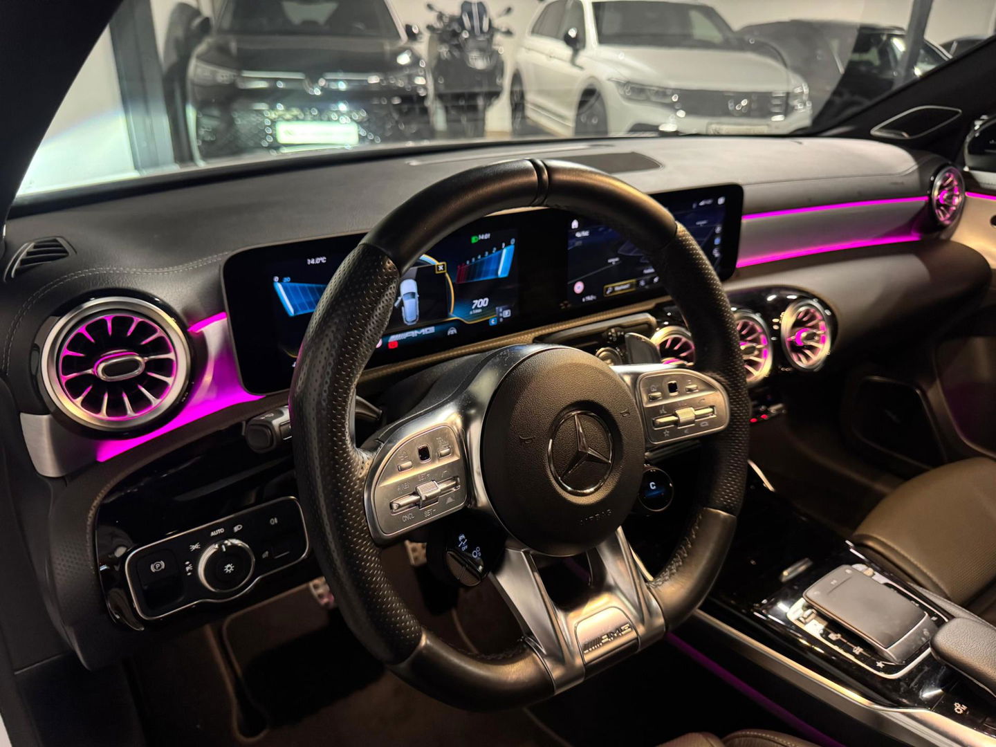 Mercedes-Benz A-Klasse AMG 35 4MATIC Edition 1 PANO KEYLESS