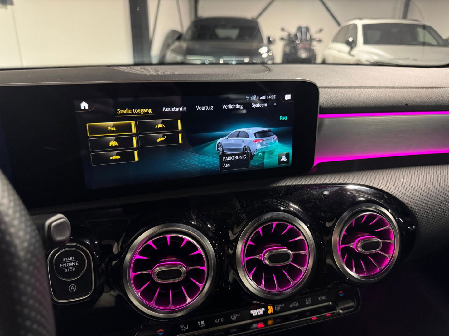 Mercedes-Benz A-Klasse AMG 35 4MATIC Edition 1 PANO KEYLESS