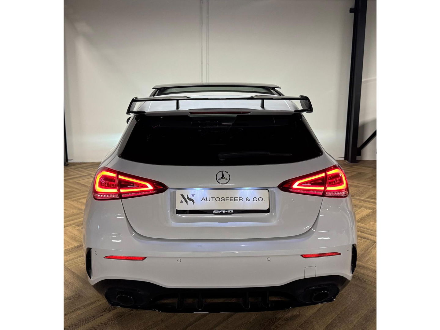 Mercedes-Benz A-Klasse AMG 35 4MATIC Edition 1 PANO KEYLESS