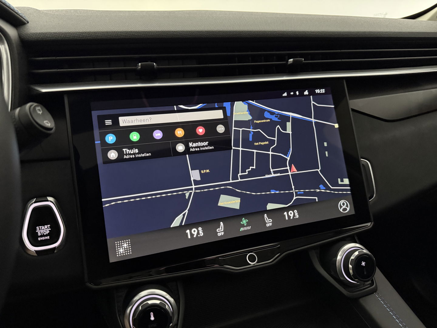 Lynk Co 01 1.5 | Pano | Sfeerver. | 360° | Virtual | Memory | Carplay | Adaptive Cruise | Dodehoek