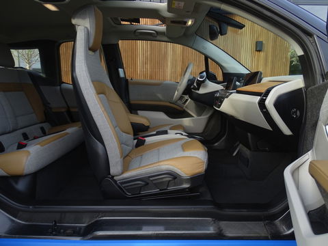BMW i3 94Ah 170PK 33kWh / High Executive / Harman Kardon / LED *NAP*