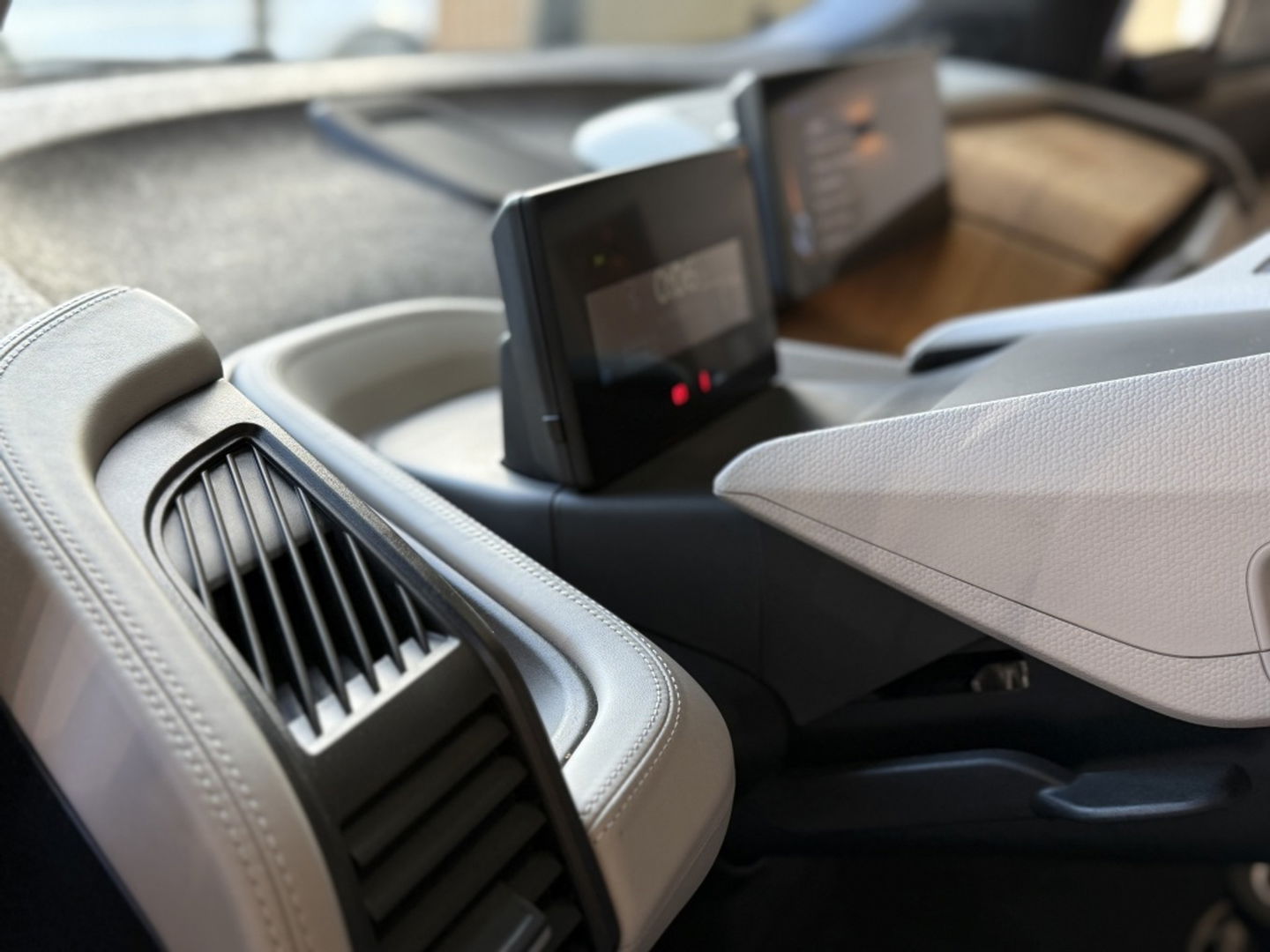 BMW i3 94Ah 170PK 33kWh / High Executive / Harman Kardon / LED *NAP*