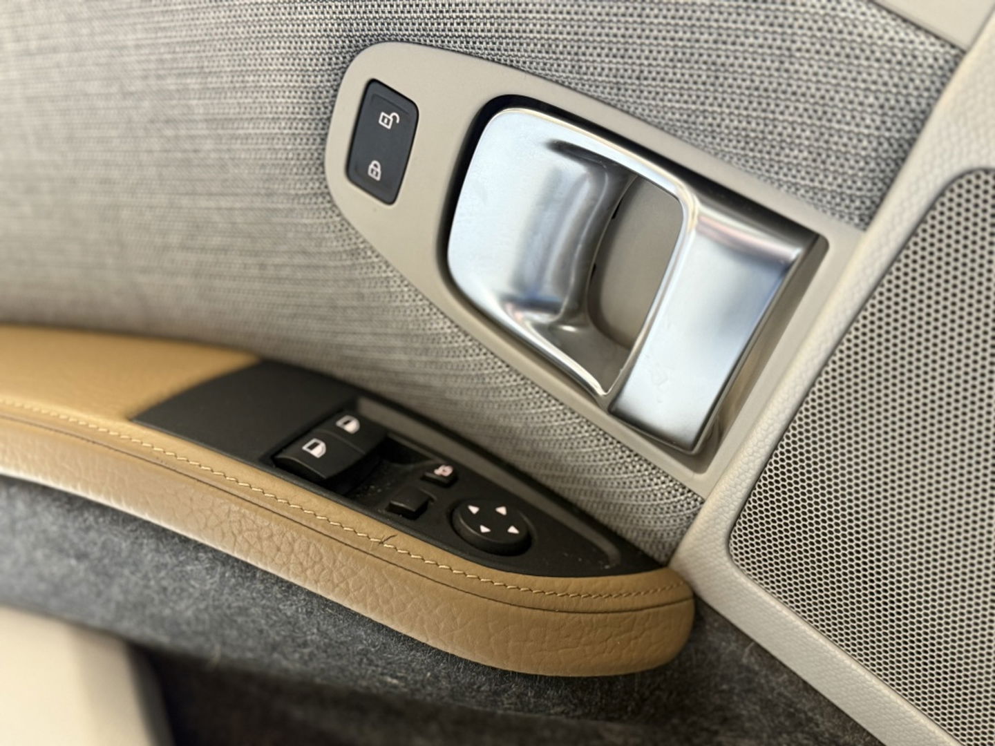 BMW i3 94Ah 170PK 33kWh / High Executive / Harman Kardon / LED *NAP*