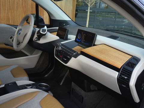 BMW i3 94Ah 170PK 33kWh / High Executive / Harman Kardon / LED *NAP*
