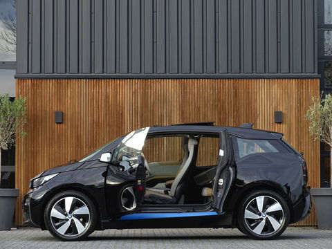 BMW i3 94Ah 170PK 33kWh / High Executive / Harman Kardon / LED *NAP*