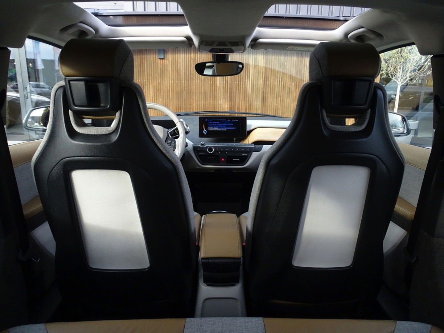 BMW i3 94Ah 170PK 33kWh / High Executive / Harman Kardon / LED *NAP*