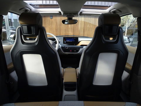 BMW i3 94Ah 170PK 33kWh / High Executive / Harman Kardon / LED *NAP*