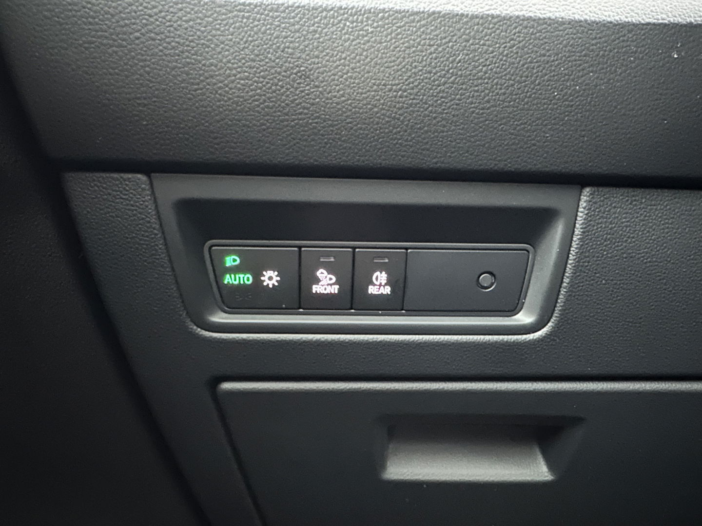 Volkswagen Touareg 3.0 TDI (INCL.BTW) Aut. *ADAPTIVE-CRUISE | LUXURY-LEATHER | FULL-LED | BLIND-SPOT | HEATED-COMFORTSEATS | AIR-SUSPENSION | KEYLESS | CAMERA | NAVI-FULLMAP | PRIVACY-GLASS | SHIFT-PADDLES | TOWBAR | 1