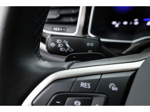 Volkswagen Taigo 1.0 TSI Life Business | Apple CarPlay | Navi | Travel Assist | Stoelverw. | PDC V+A