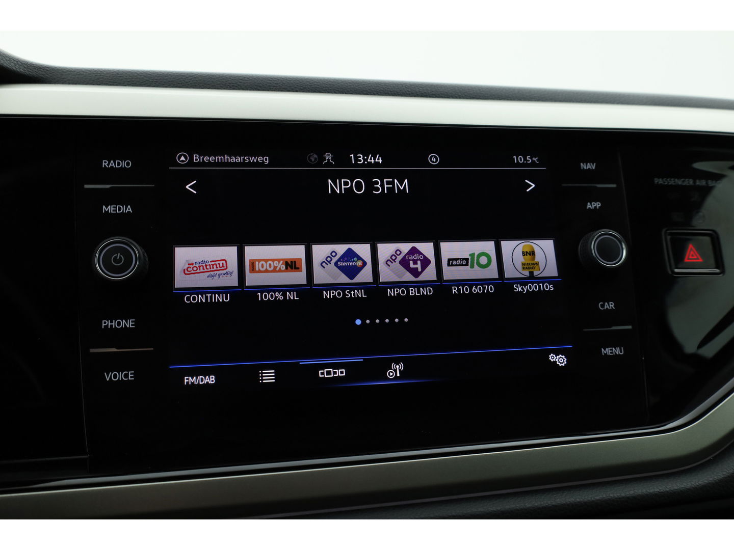 Volkswagen Taigo 1.0 TSI Life Business | Apple CarPlay | Navi | Travel Assist | Stoelverw. | PDC V+A