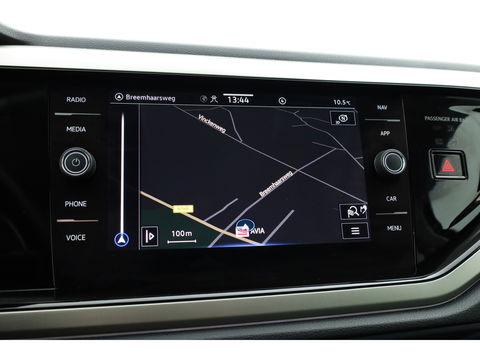 Volkswagen Taigo 1.0 TSI Life Business | Apple CarPlay | Navi | Travel Assist | Stoelverw. | PDC V+A