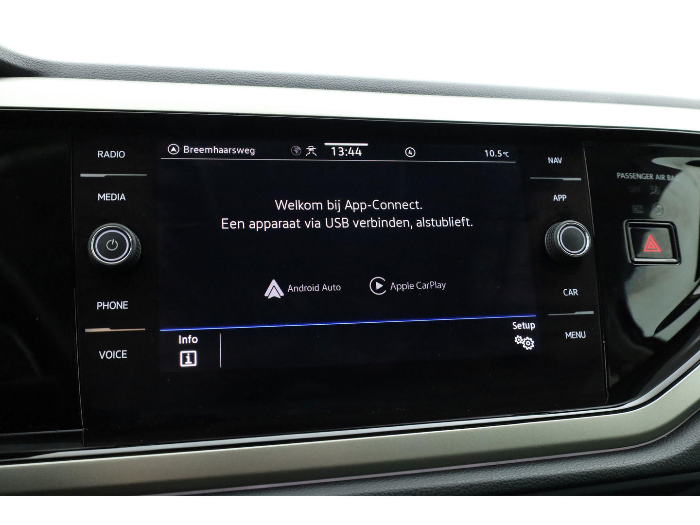 Volkswagen Taigo 1.0 TSI Life Business | Apple CarPlay | Navi | Travel Assist | Stoelverw. | PDC V+A