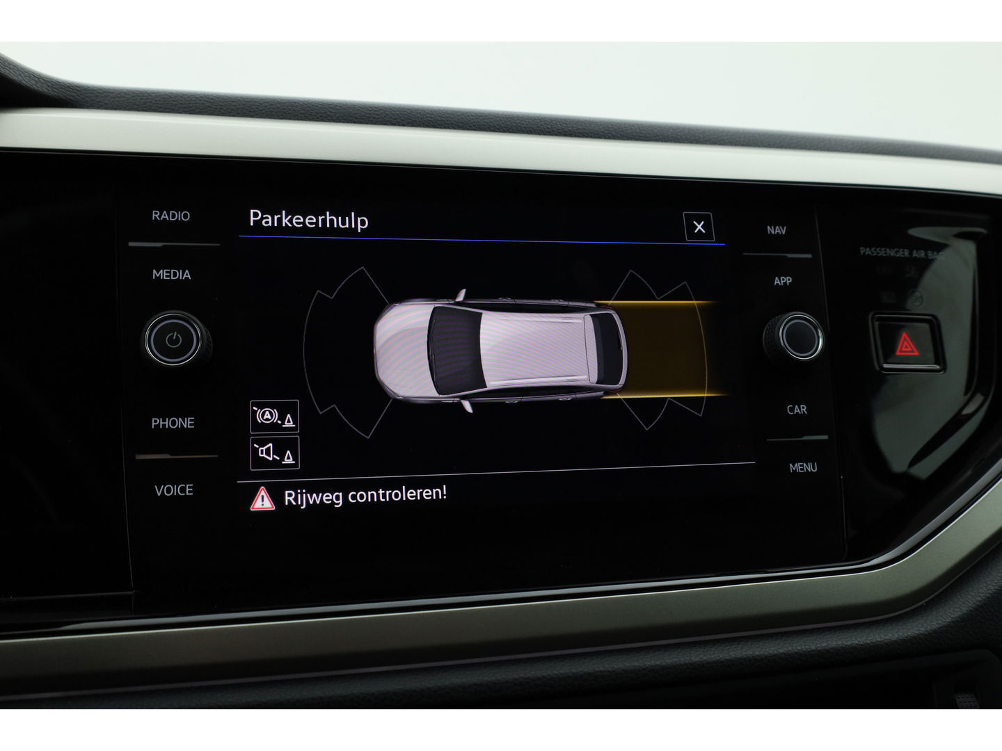 Volkswagen Taigo 1.0 TSI Life Business | Apple CarPlay | Navi | Travel Assist | Stoelverw. | PDC V+A