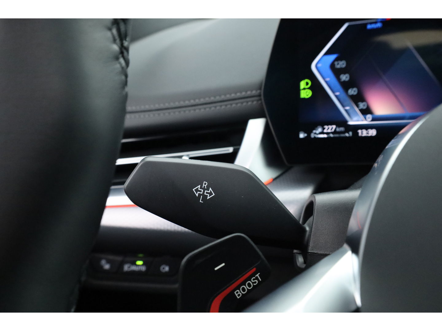 BMW X1 xDrive30e M Sport | Pano | Elek. trekhaak | HUD | Keyless | 360cam | Stoel- Stuurverw. | H&K