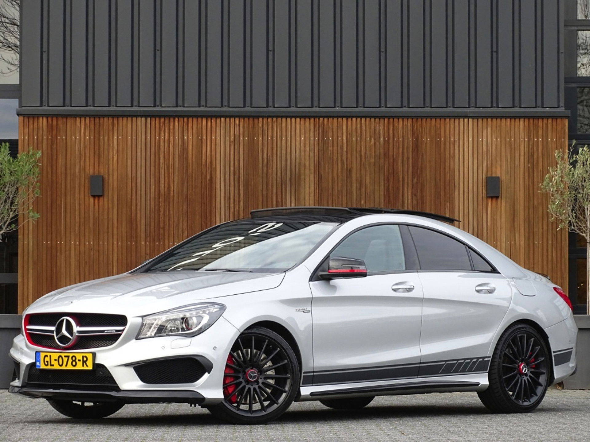 Mercedes-Benz CLA-Klasse AMG 45 4MATIC 361PK / Edition 1 / schaalstoelen *NAP*
