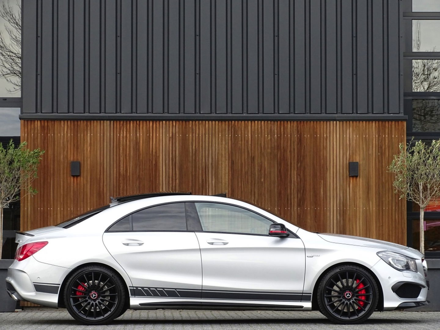 Mercedes-Benz CLA-Klasse AMG 45 4MATIC 361PK / Edition 1 / schaalstoelen *NAP*