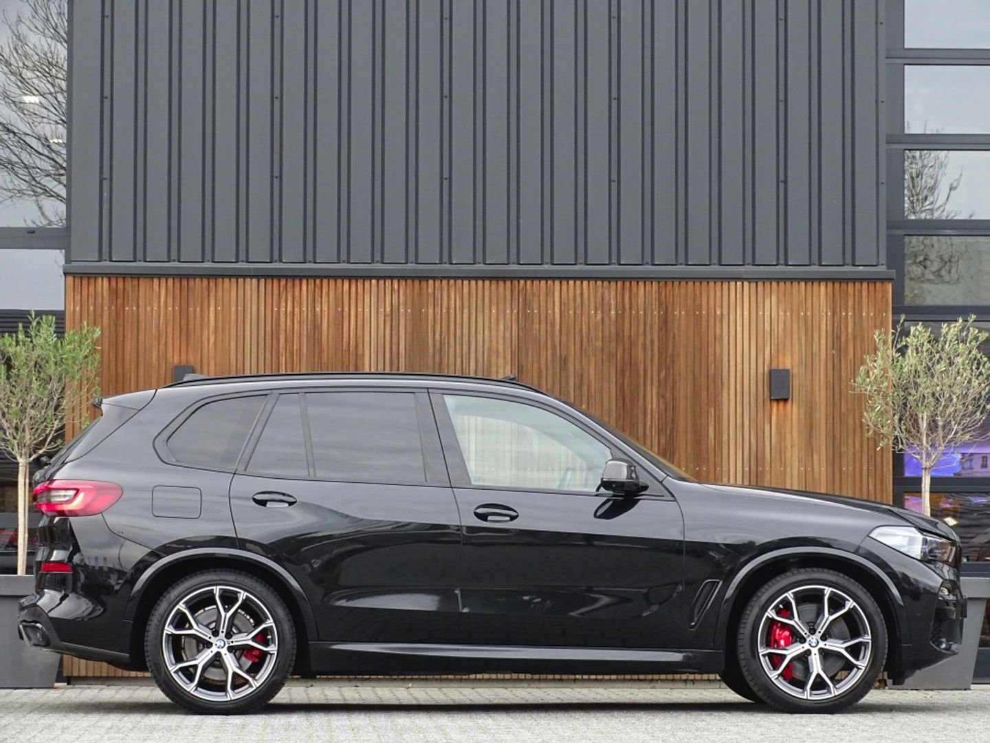 BMW X5 45e X-Drive M-Sport / Individual / Carbon / B&W / 360° / Laser