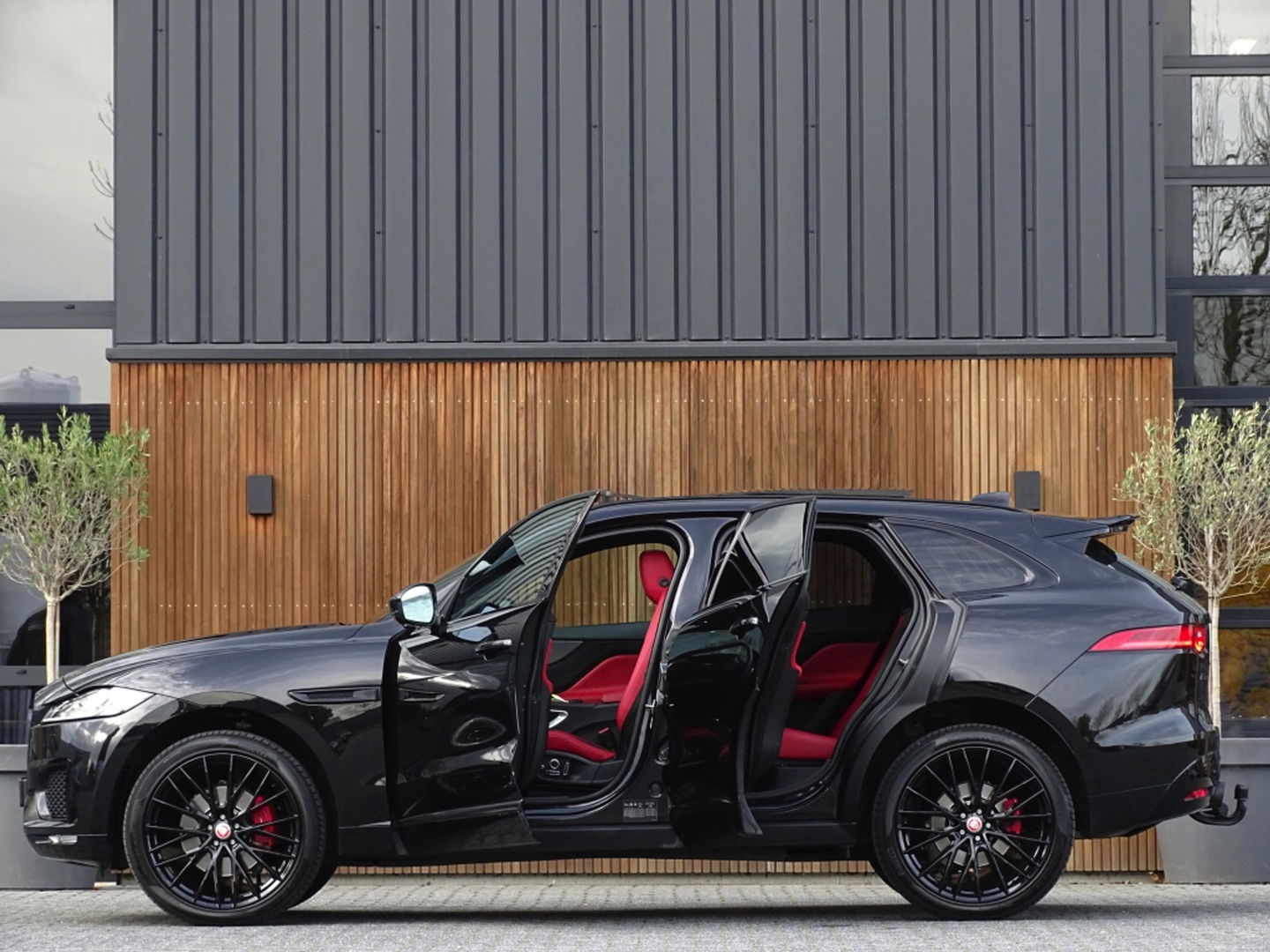 Jaguar F-Pace 3.0 S/C S A381PK / LED