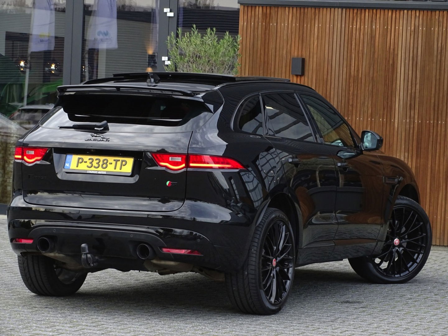 Jaguar F-Pace 3.0 S/C S A381PK / LED