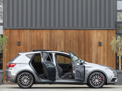 SEAT Leon 2.0 TSI CUPRA 300 F1 DSG / panoramadak / Beats / LED