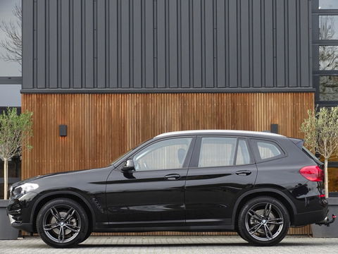 BMW X3 xDrive20i 184PK automaat / I-Drive / trekhaak / LED