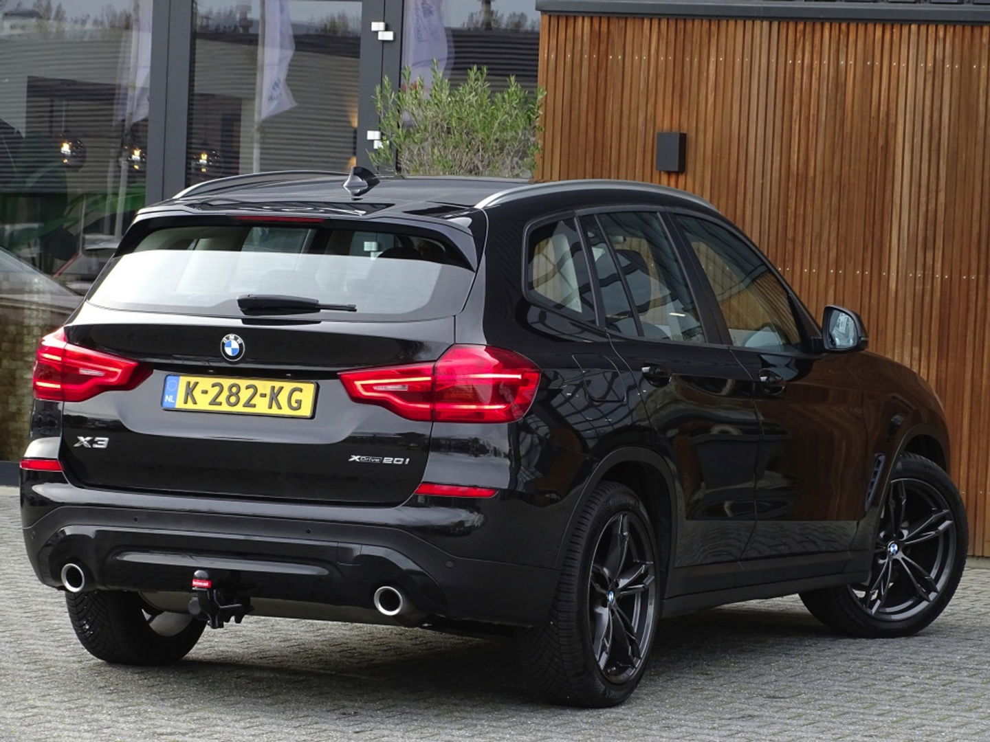 BMW X3 xDrive20i 184PK automaat / I-Drive / trekhaak / LED