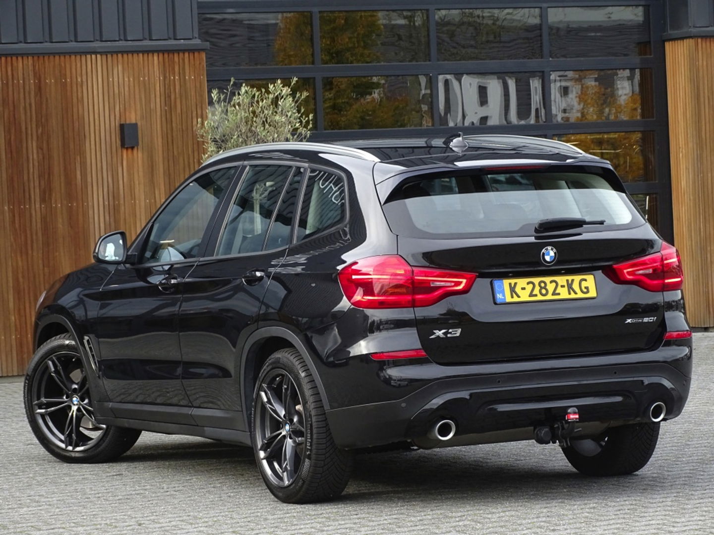 BMW X3 xDrive20i 184PK automaat / I-Drive / trekhaak / LED