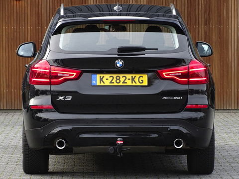 BMW X3 xDrive20i 184PK automaat / I-Drive / trekhaak / LED