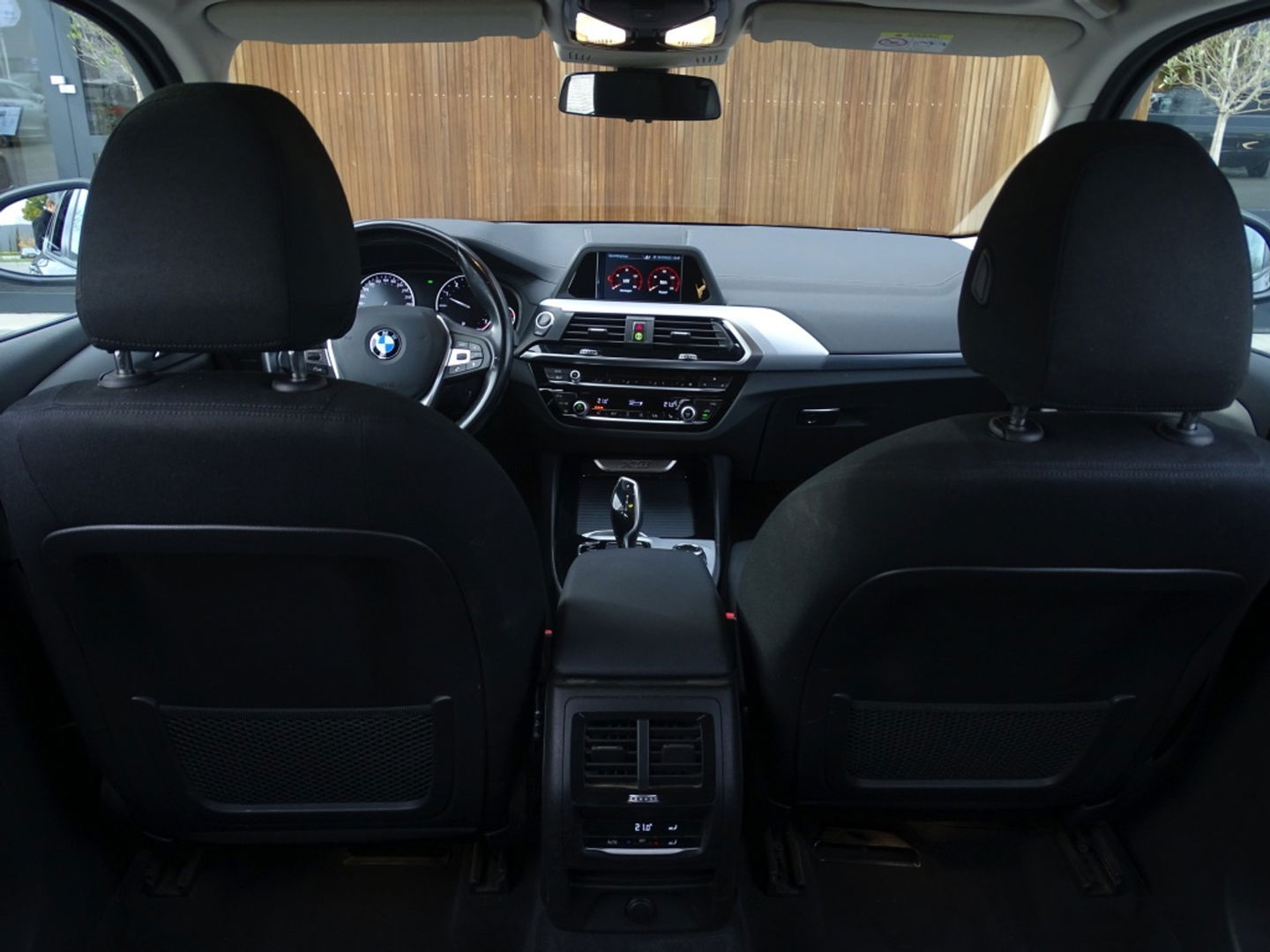 BMW X3 xDrive20i 184PK automaat / I-Drive / trekhaak / LED