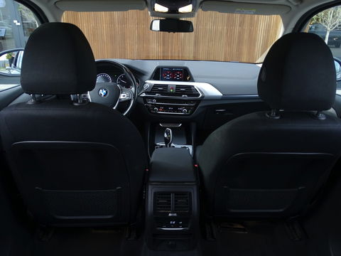 BMW X3 xDrive20i 184PK automaat / I-Drive / trekhaak / LED