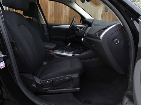 BMW X3 xDrive20i 184PK automaat / I-Drive / trekhaak / LED